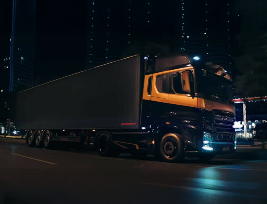 Amplitude-Auto-Ford-Trucks-F-Max-Select