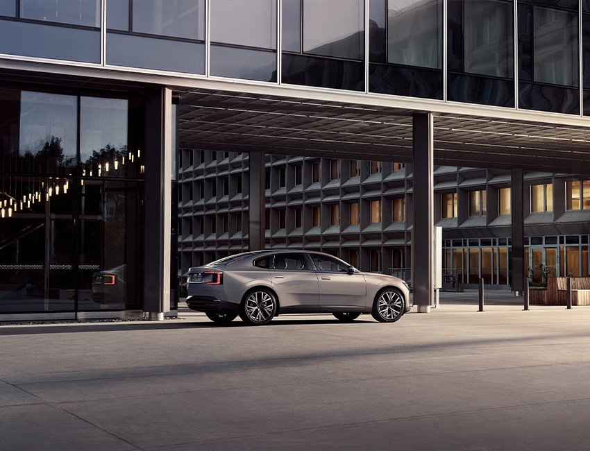 Amplitude-Auto-Volvo-ES90